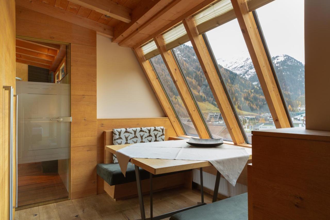 Haus Am Fang Bed and Breakfast St Anton am Arlberg Eksteriør billede